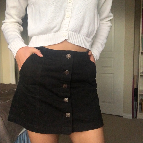Black denim button up skirt - Picture 2 of 2
